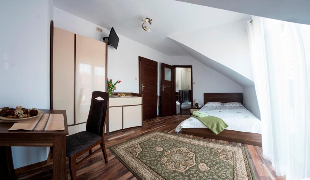 Apartment Jantar Debki