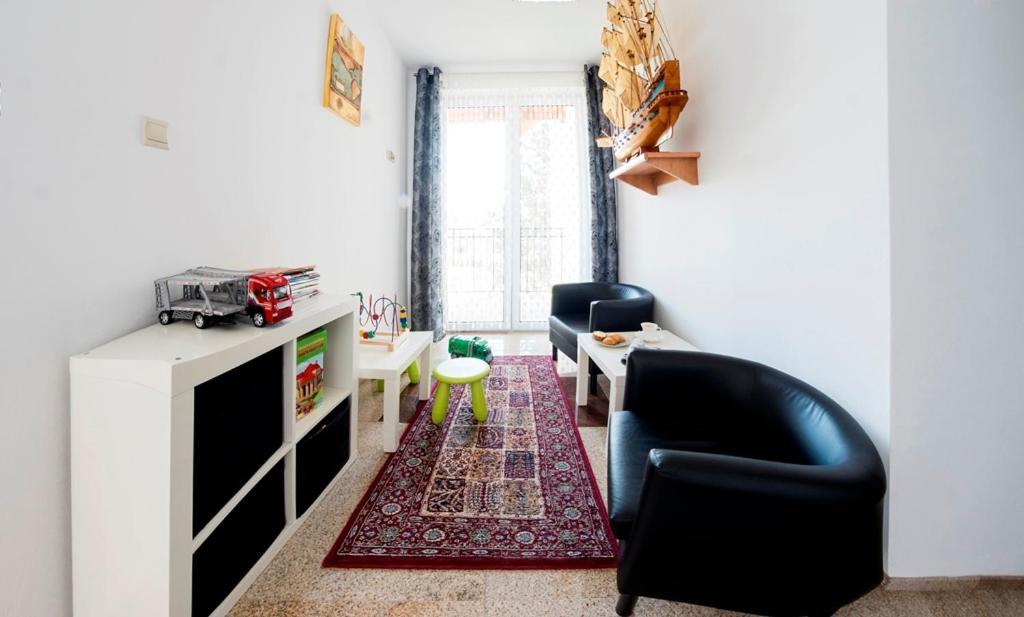 Jantar Apartment *