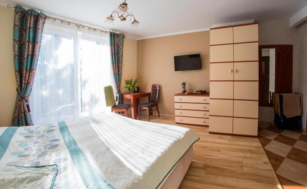 Jantar Apartment *